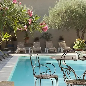 Hotel Les Magnanarelles, Maussane-les-Alpilles