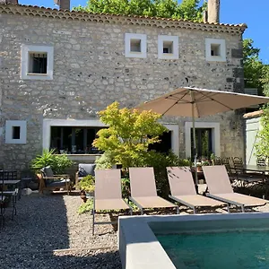 Bed & Breakfast Merci Papa Merci Maman, Maussane-les-Alpilles